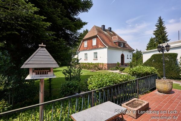 Ein/Zweifamilienhaus im Gründerzeitstil zum Modernisieren